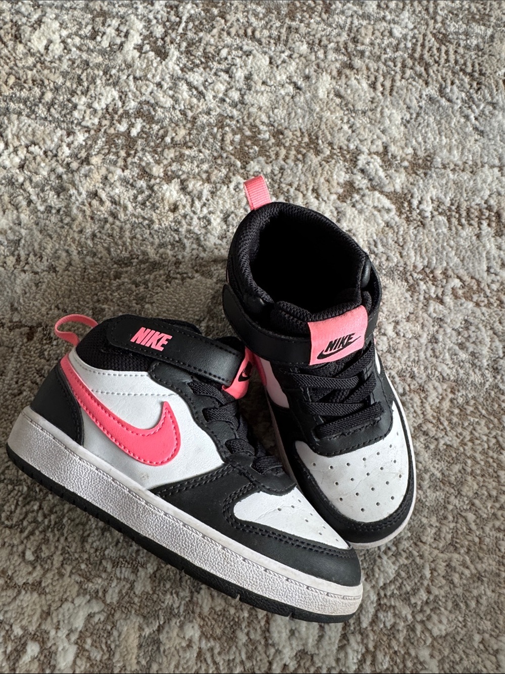 Nike Kids Black White Pink High-Top Sneakers 9T